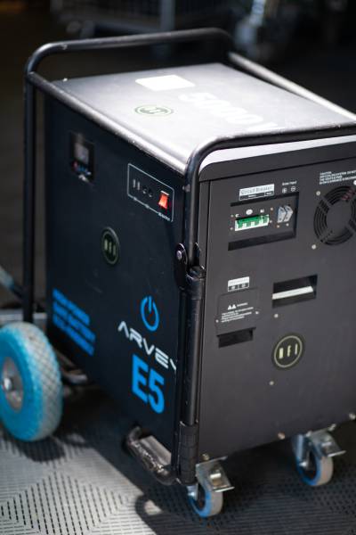 Location batterie Arvey E5 pour tournages cinématographiques