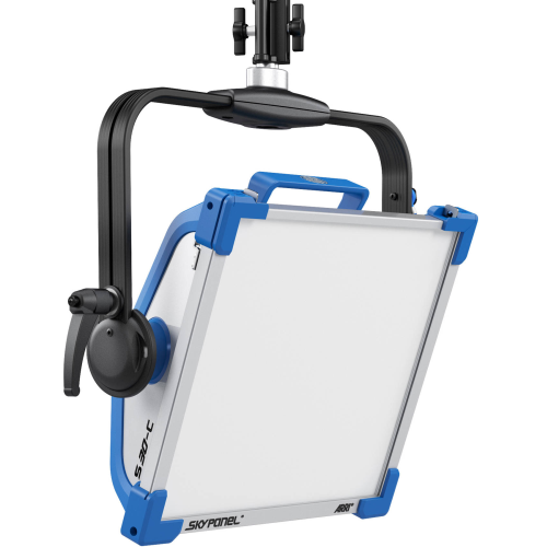 Louer un Arri Skypanel S30-C pour vos tournages dans les Alpes-Maritimes